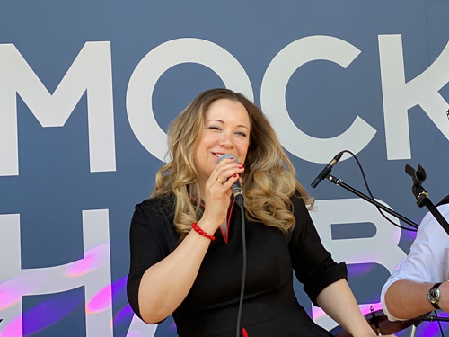 Инга Долгова-Зиновьева - вокал