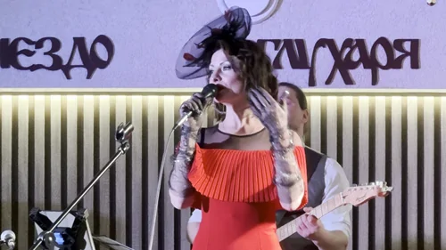 Светлана Брижань - вокалистка